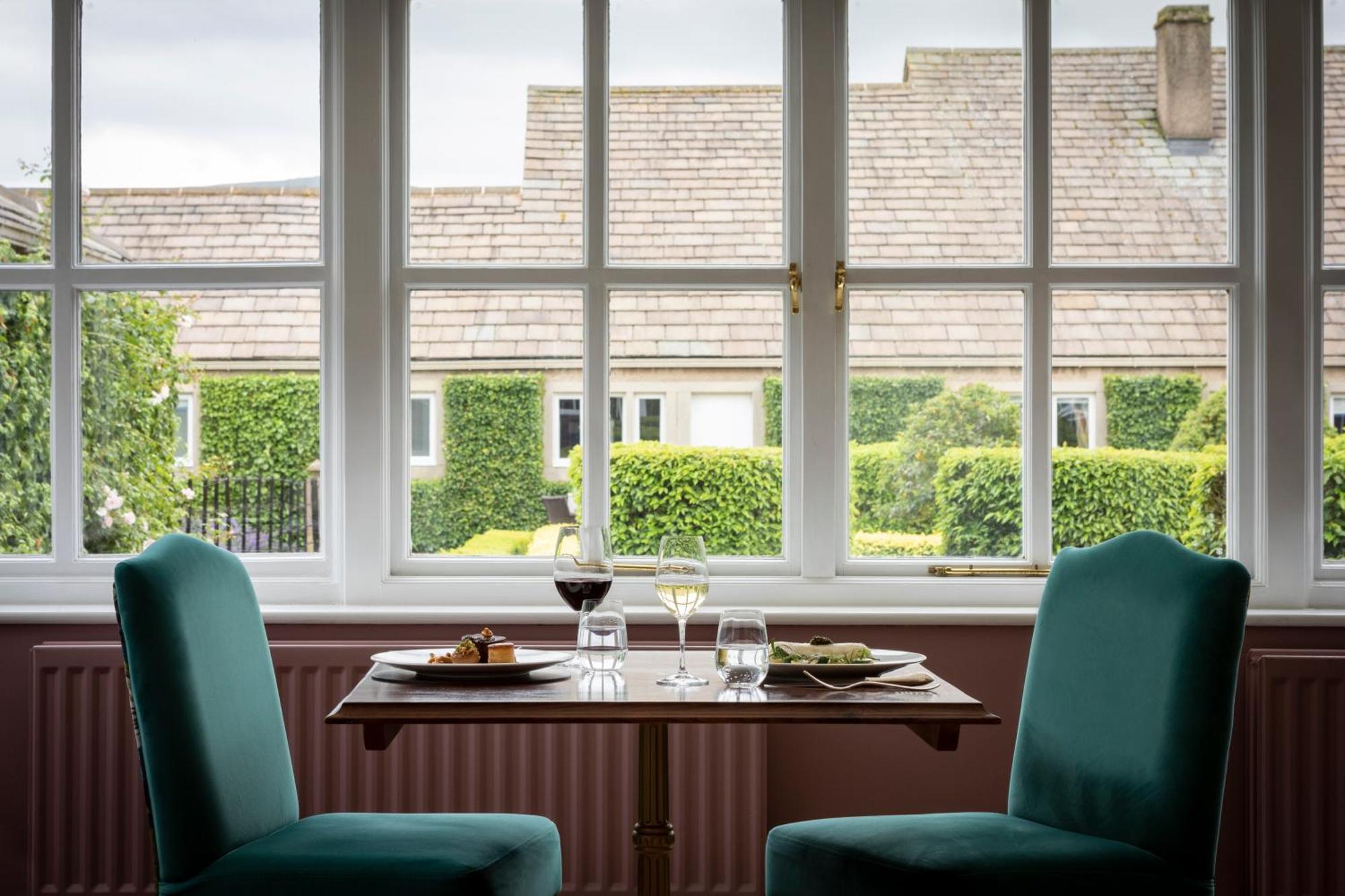 The Devonshire Arms Hotel At Bolton Abbey Exteriér fotografie